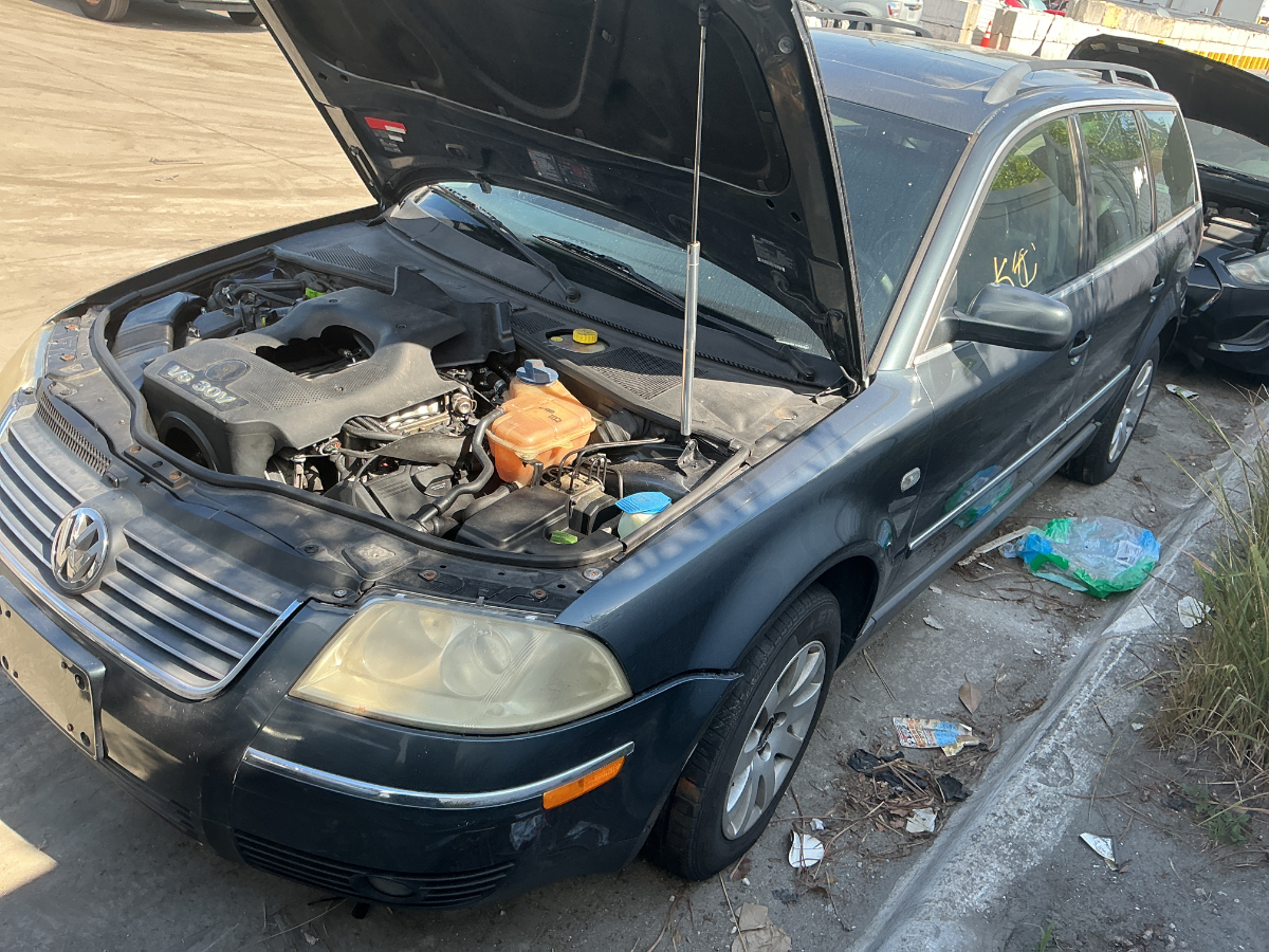 Photo of 2001 Volkswagen Passat