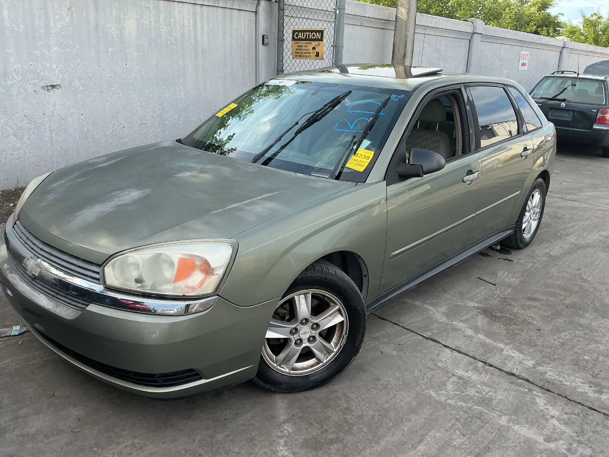 Photo of 2004 Chevrolet Malibu Maxx