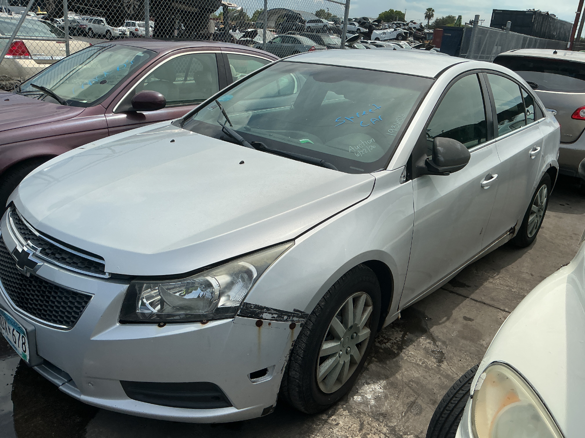 Photo of 2012 Chevrolet Cruze