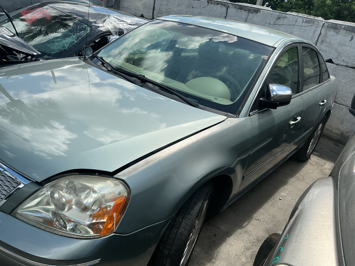 Photo of 2005 Ford Five Hundred
