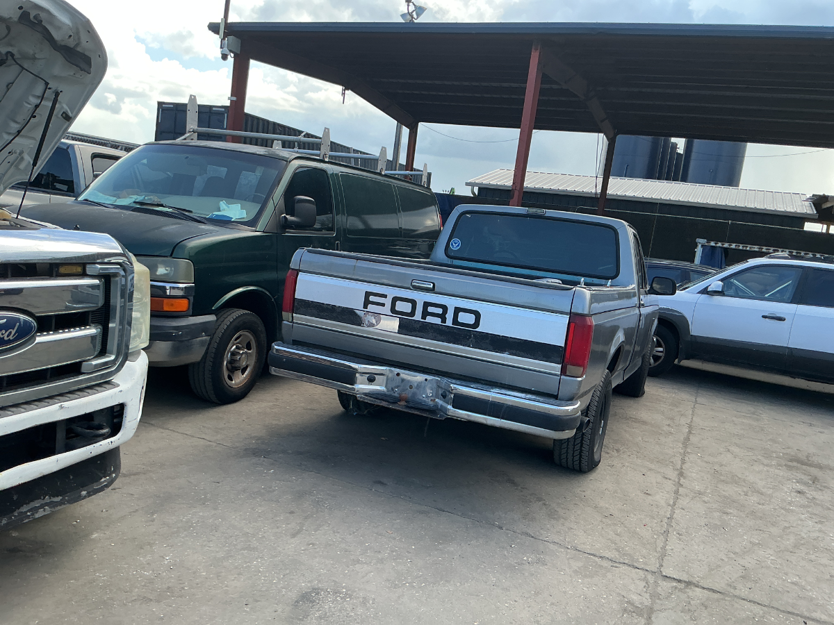 Photo of 1992 Ford F-150