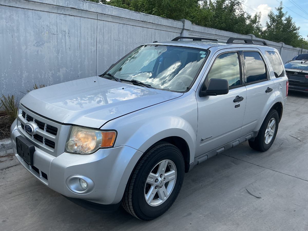 Photo of 2010 Ford Escape Hybrid
