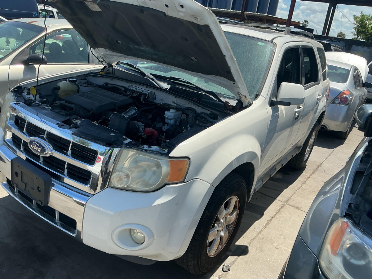 Photo of 2011 Ford Escape