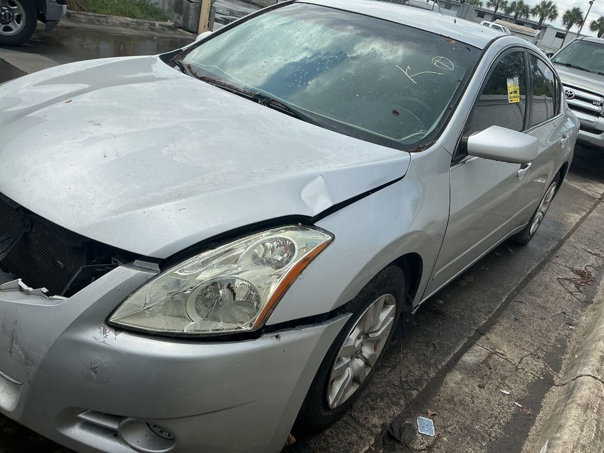 Photo of 2012 Nissan Altima