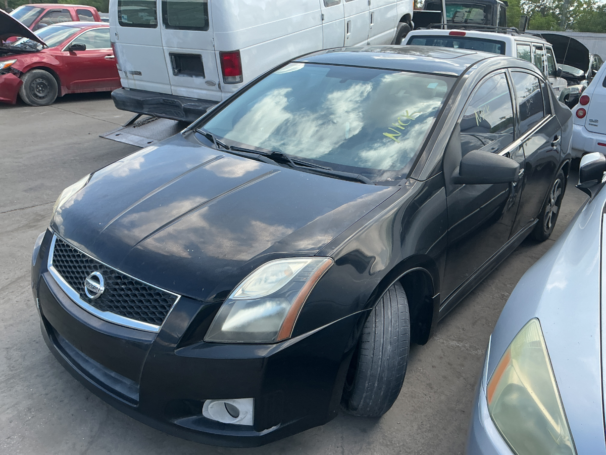 Photo of 2012 Nissan Sentra