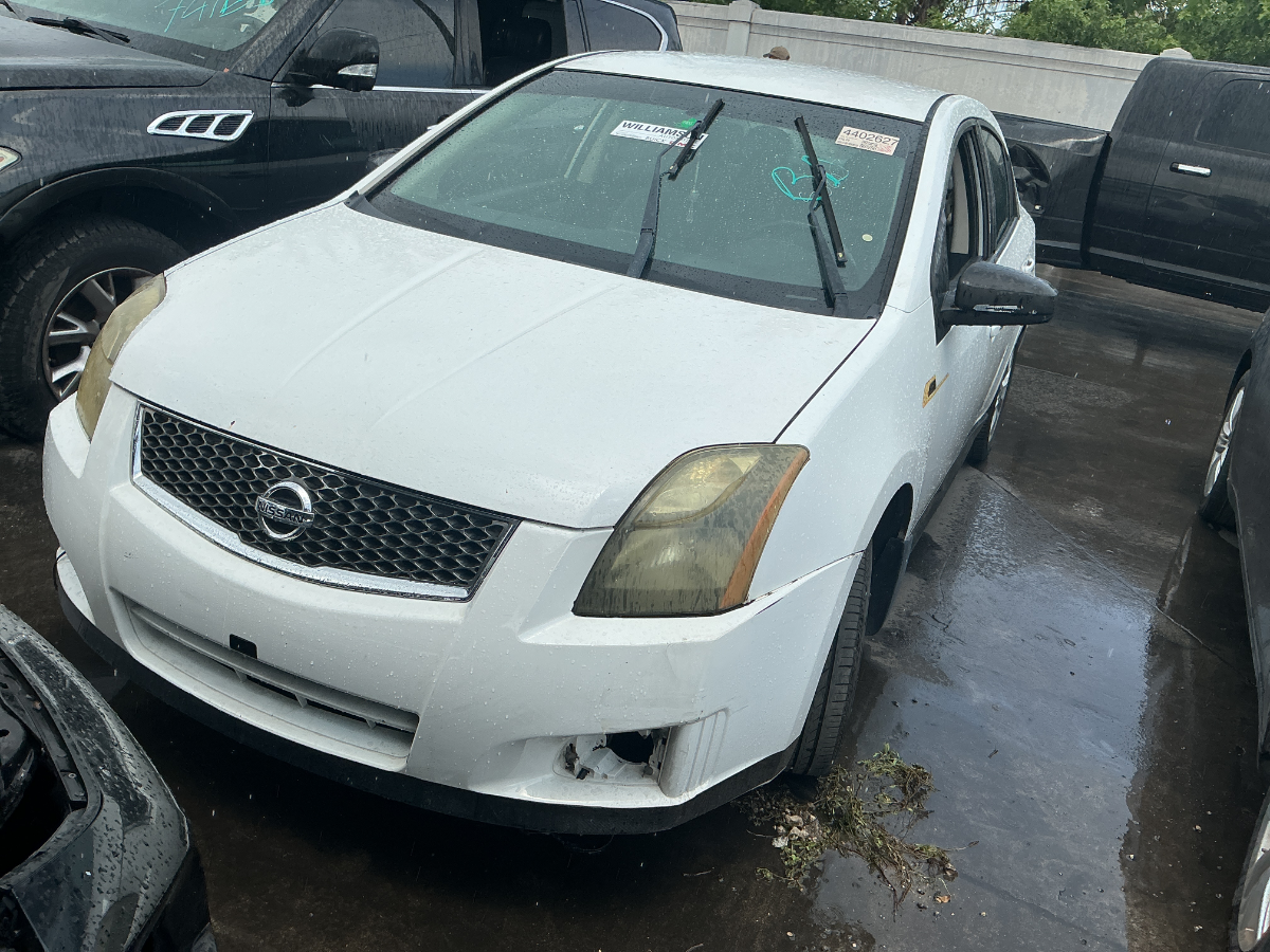 Photo of 2011 Nissan Sentra