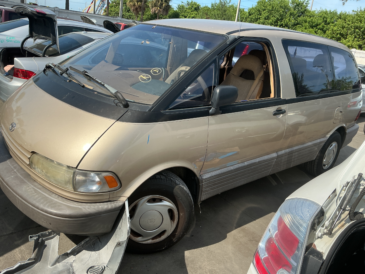 Photo of 1991 Toyota Previa