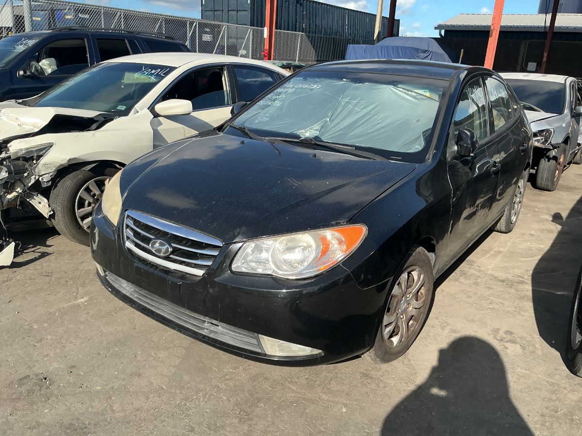 Photo of 2010 Hyundai Elantra