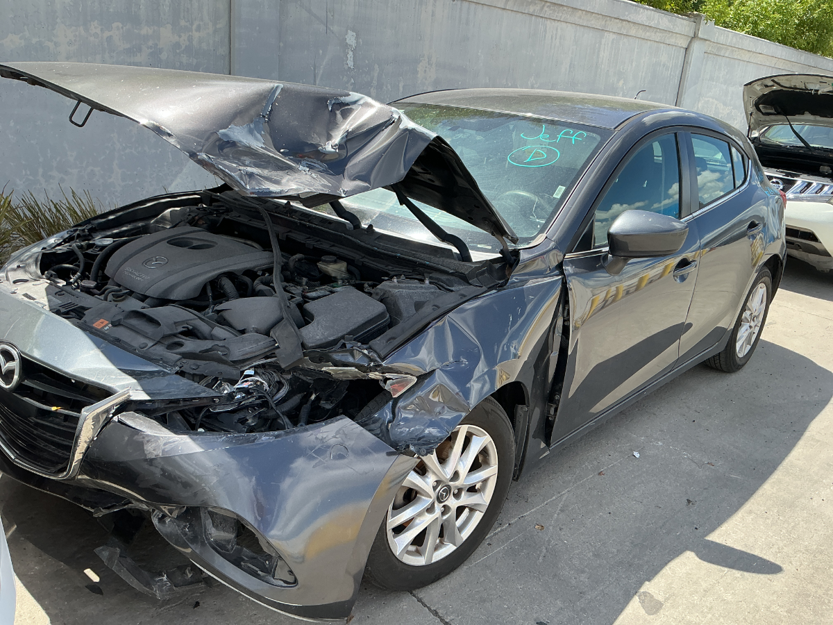 Photo of 2016 Mazda Mazda3