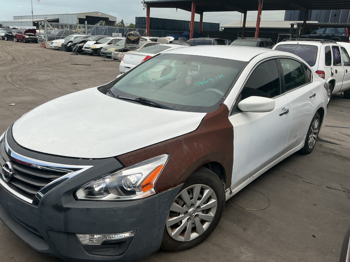 Photo of 2014 Nissan Altima