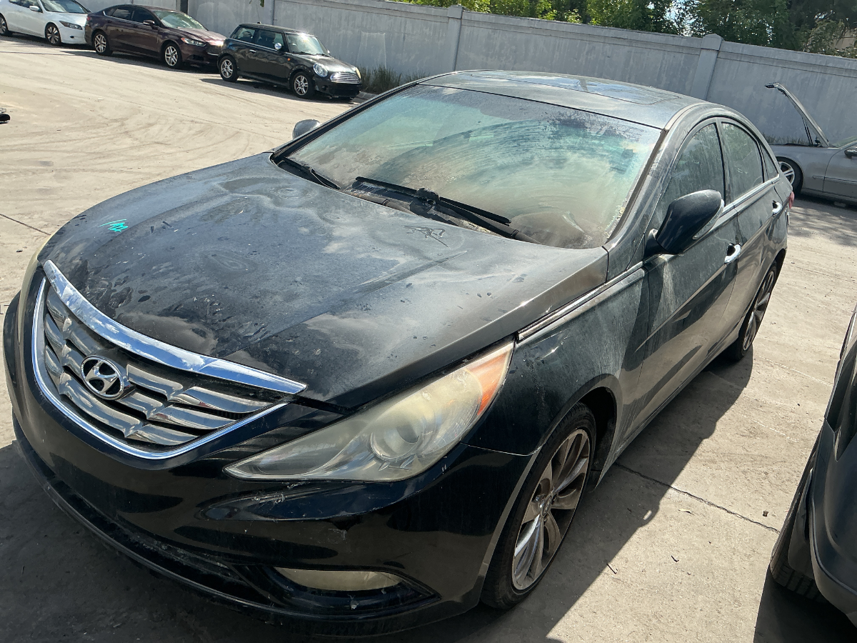 Photo of 2011 Hyundai Sonata
