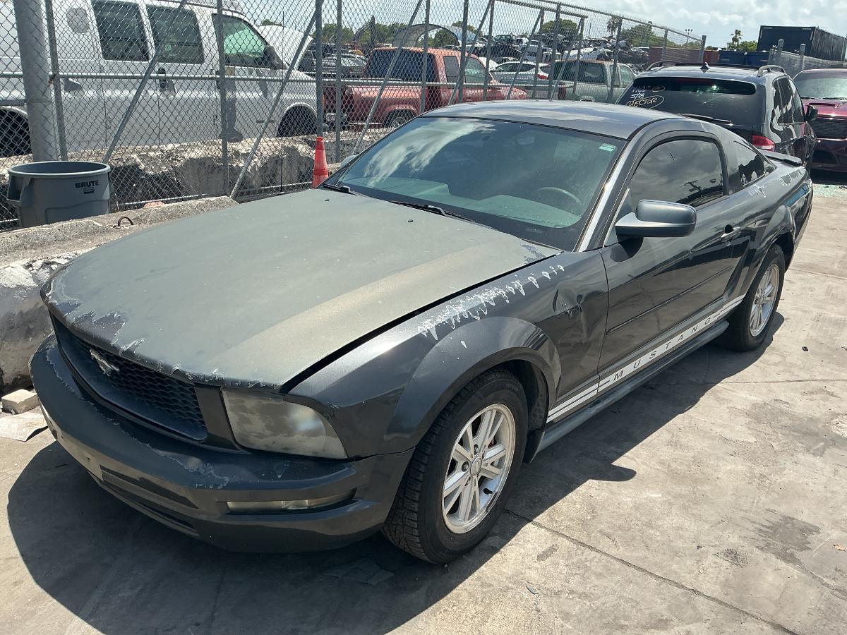 Photo of 2007 Ford Mustang