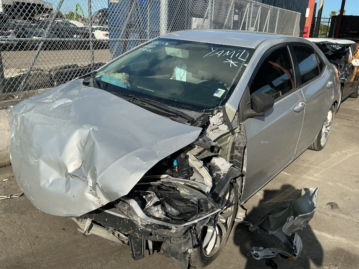 Photo of 2015 Toyota Corolla