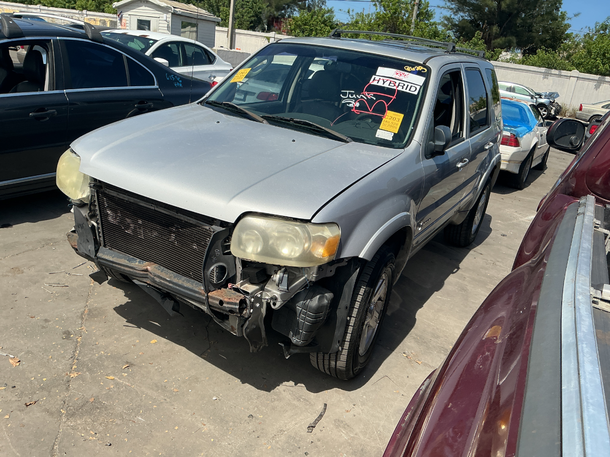 Photo of 2006 Ford Escape