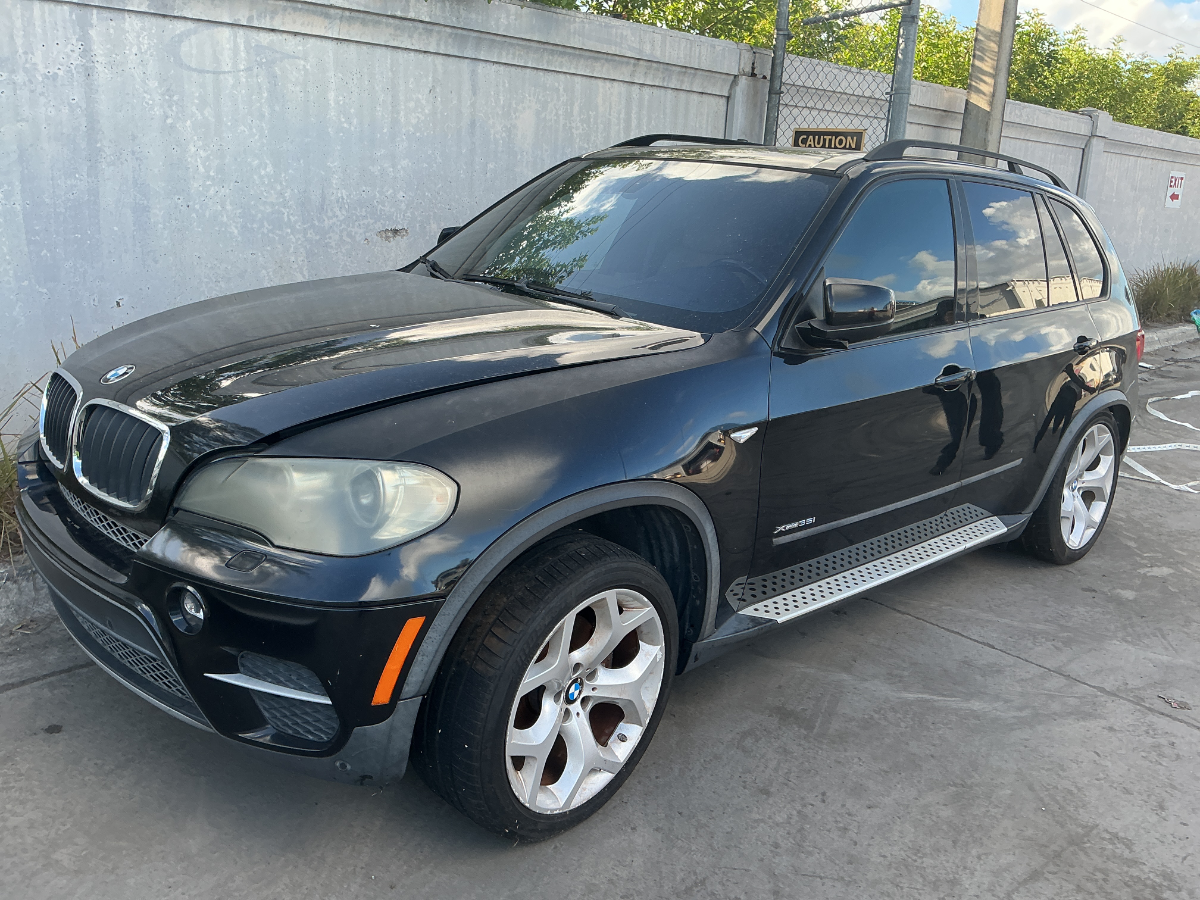 Photo of 2011 Bmw X5