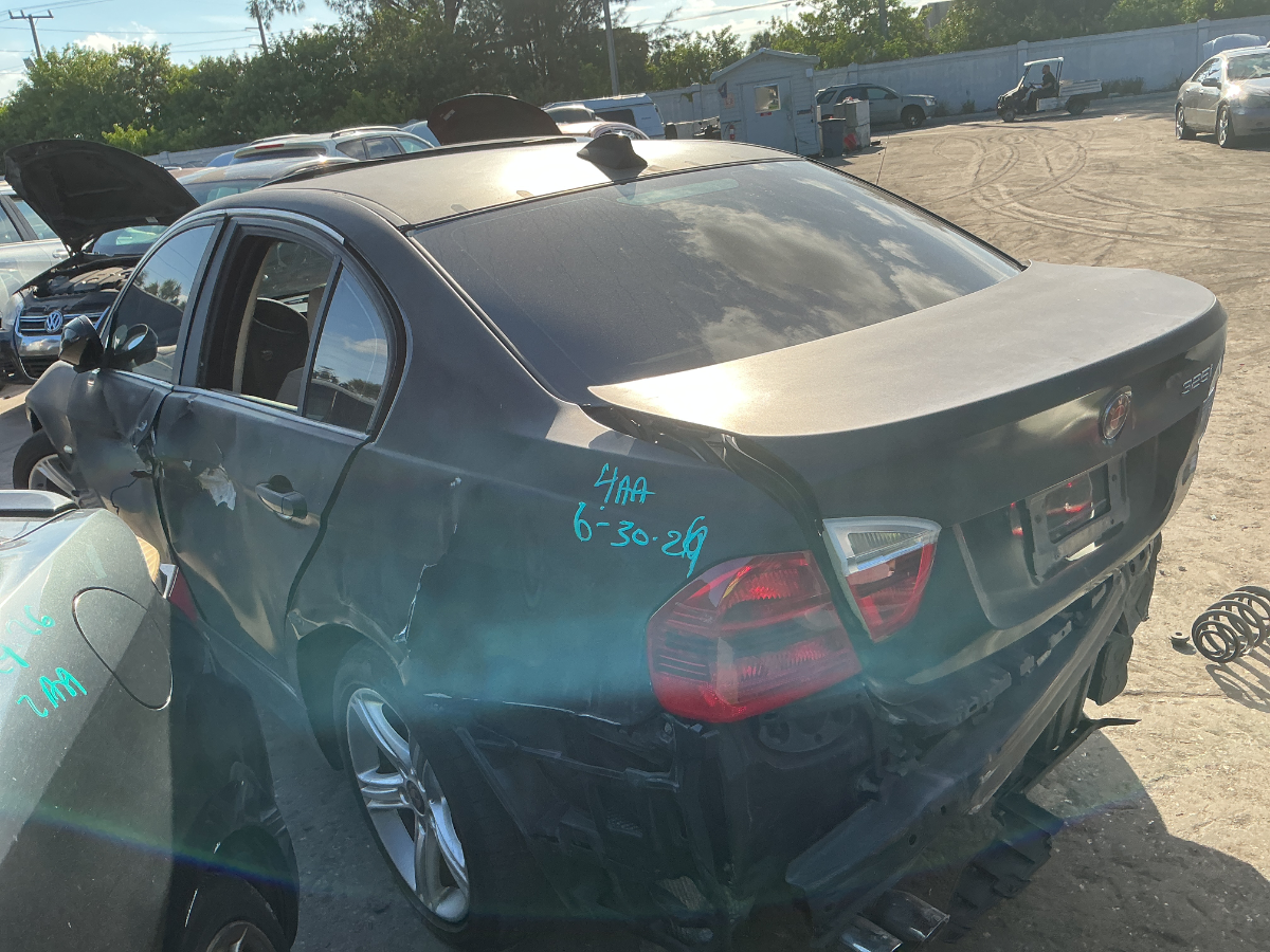Photo of 2006 Bmw 3 Series