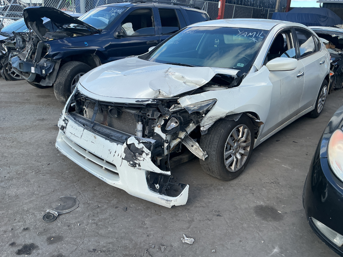 Photo of 2014 Nissan Altima