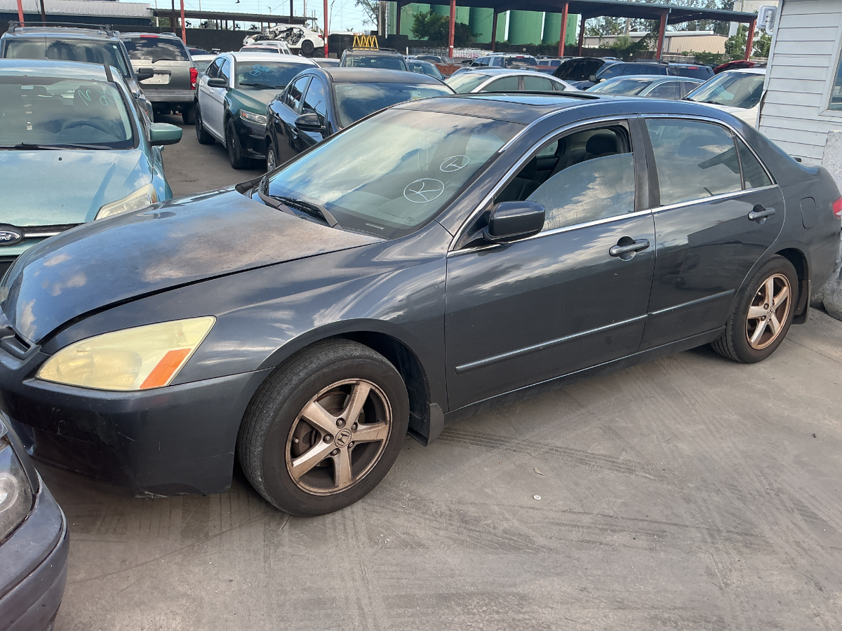 Photo of 2004 Honda Accord