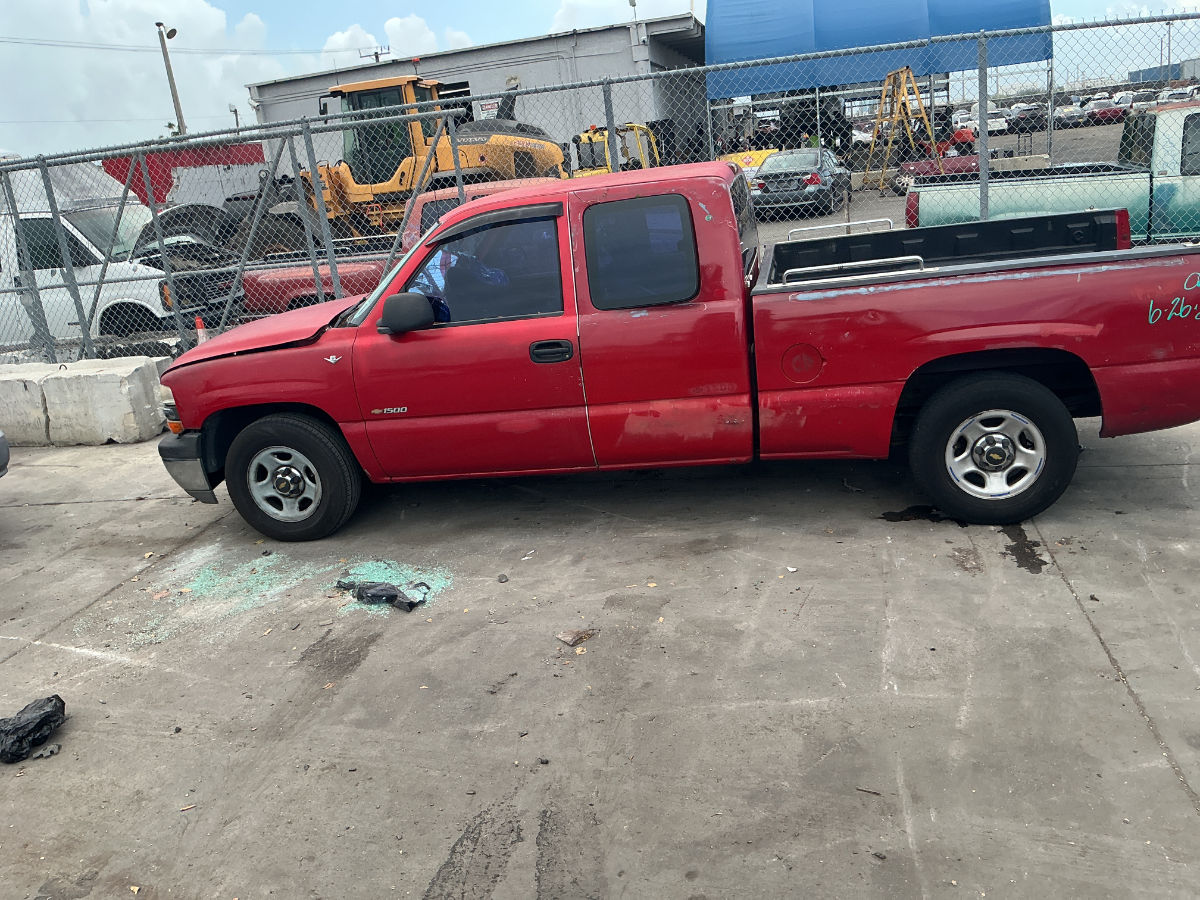 Photo of 1999 Chevrolet Silverado