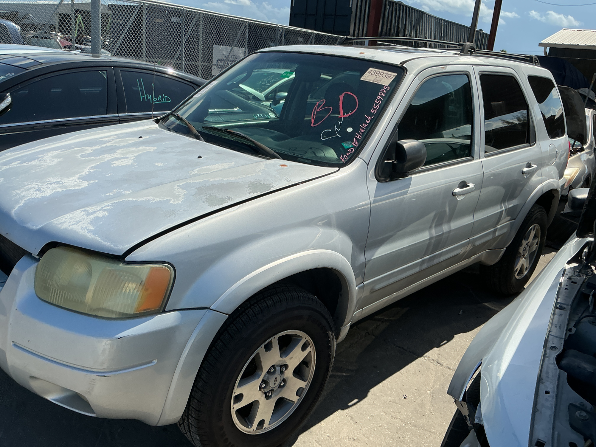 Photo of 2003 Ford Escape