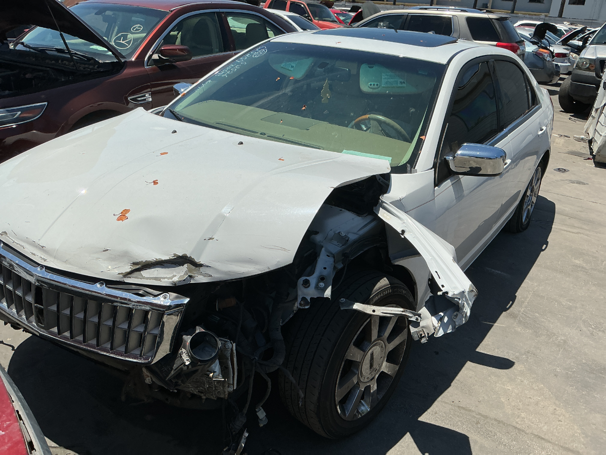 Photo of 2007 Lincoln Mkz