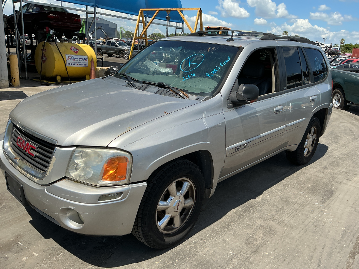 Photo of 2004 Gmc Envoy
