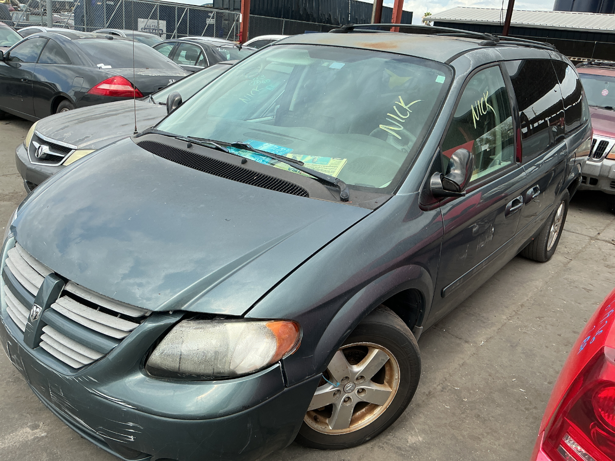 Photo of 2006 Dodge Grand Caravan