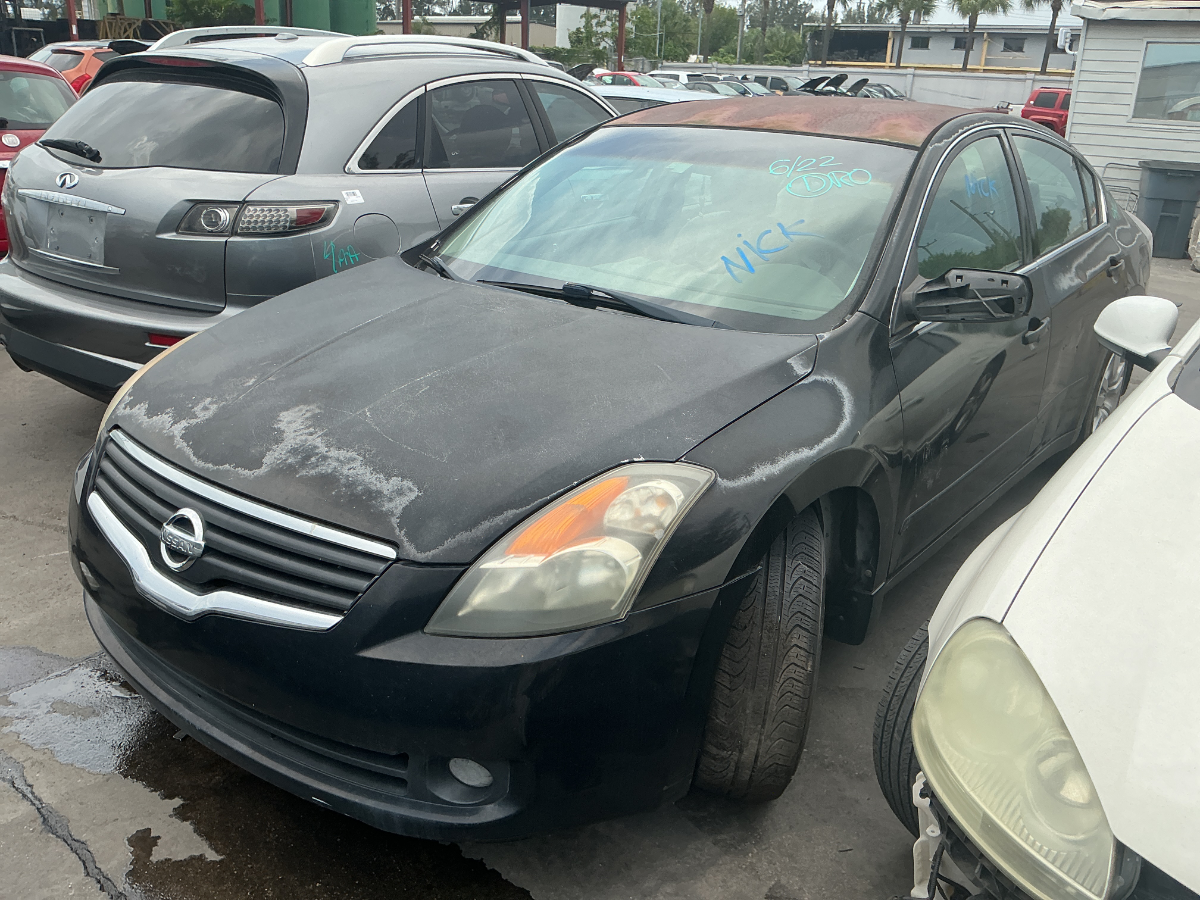 Photo of 2009 Nissan Altima