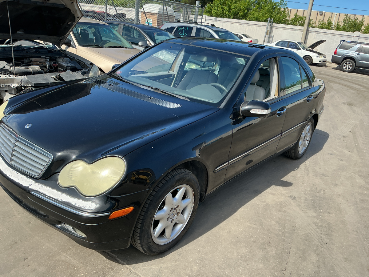 Photo of 2002 Mercedes-Benz C-Class