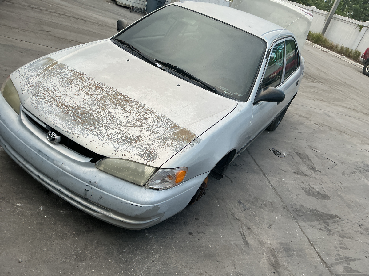 Photo of 2000 Toyota Corolla