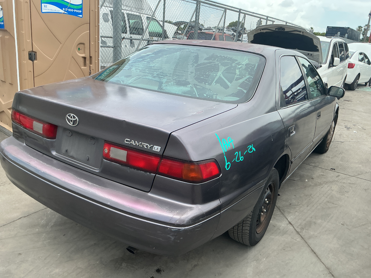 Photo of 1997 Toyota Camry