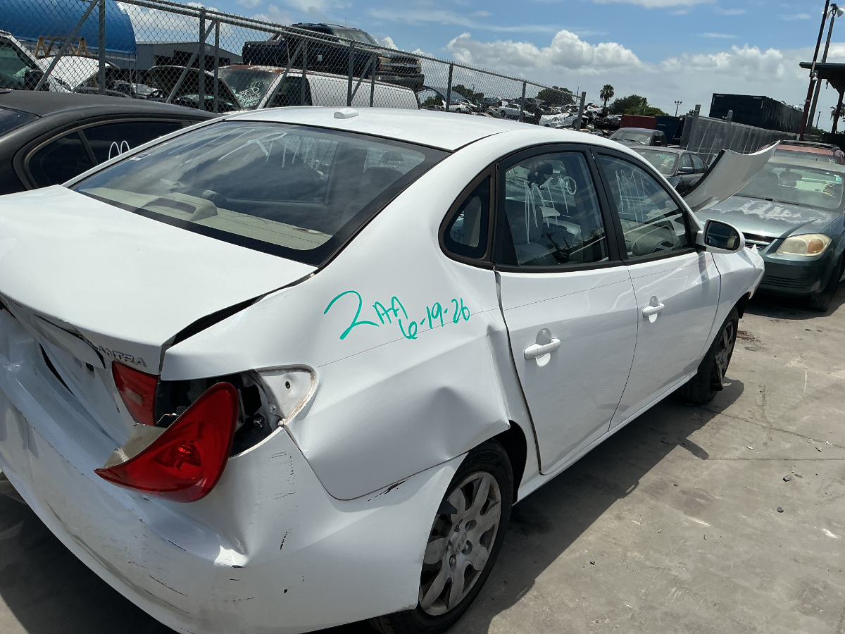 Photo of 2008 Hyundai Elantra