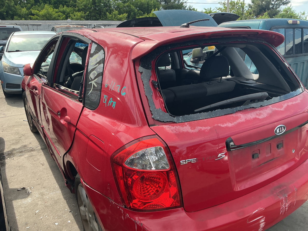 Photo of 2007 Kia Spectra5