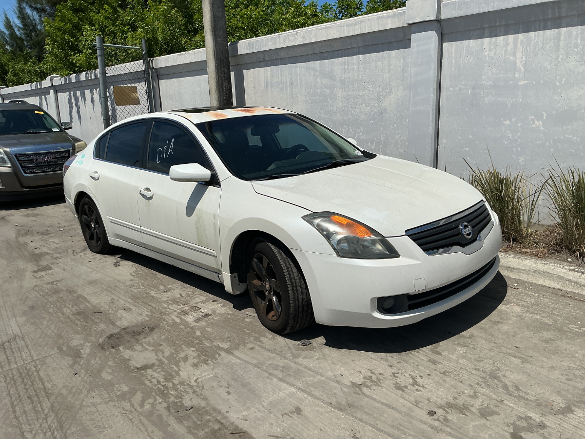 Photo of 2009 Nissan Altima