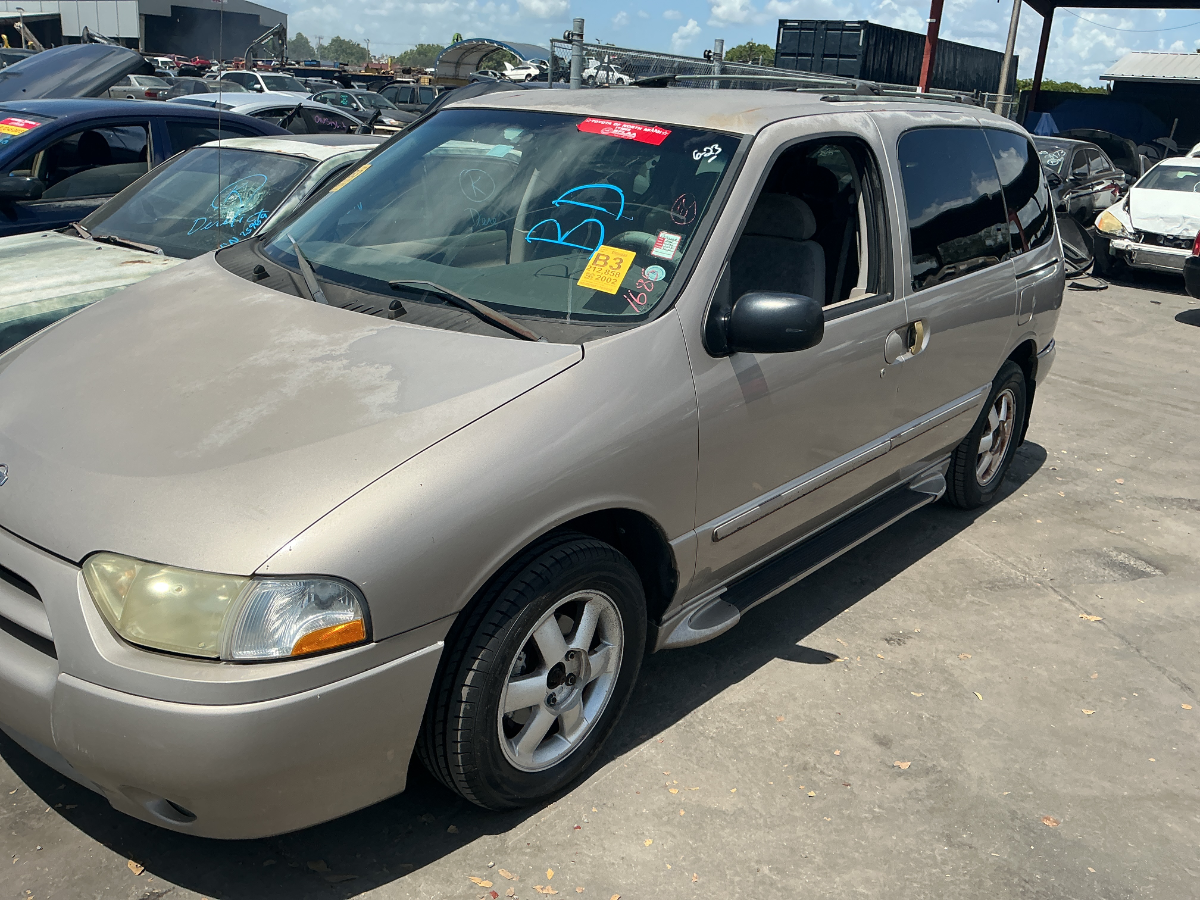 Photo of 2002 Nissan Quest