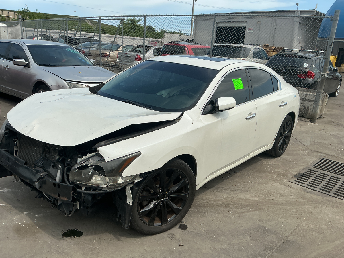 Photo of 2014 Nissan Maxima