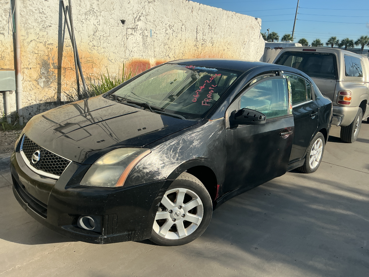 Photo of 2011 Nissan Sentra