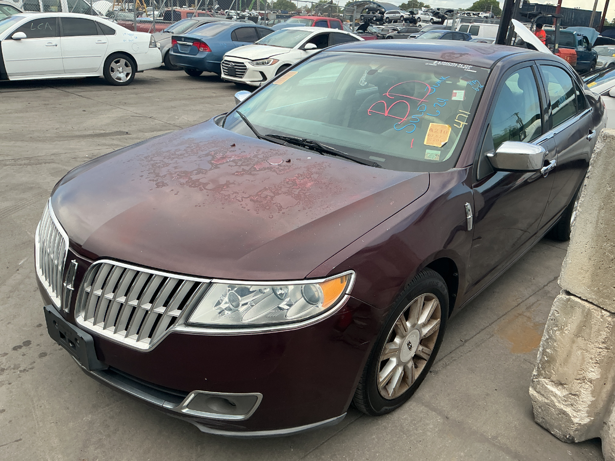 Photo of 2011 Lincoln Mkz
