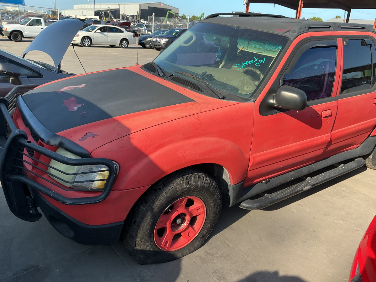Photo of 2003 Ford Explorer Sport Trac