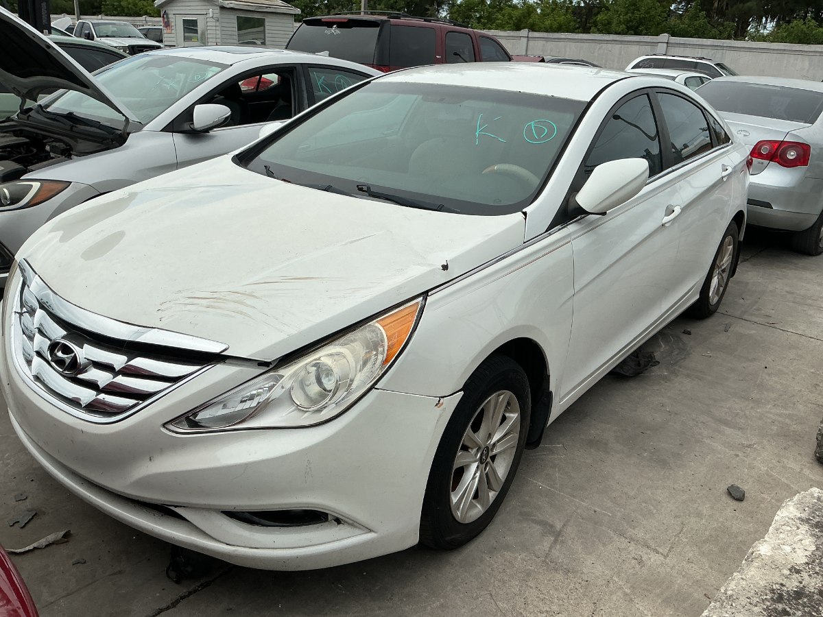 Photo of 2012 Hyundai Sonata