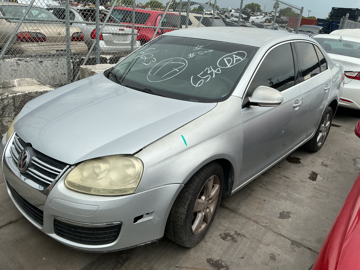 Photo of 2006 Volkswagen Jetta