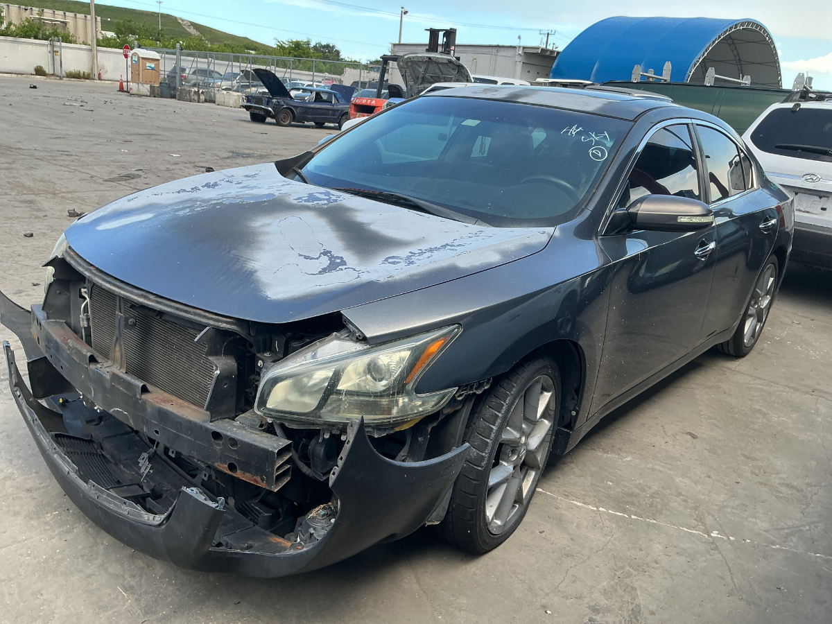 Photo of 2011 Nissan Maxima