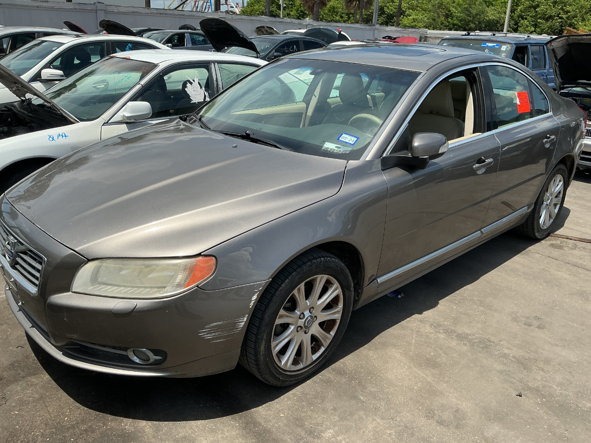 Photo of 2011 Volvo S80