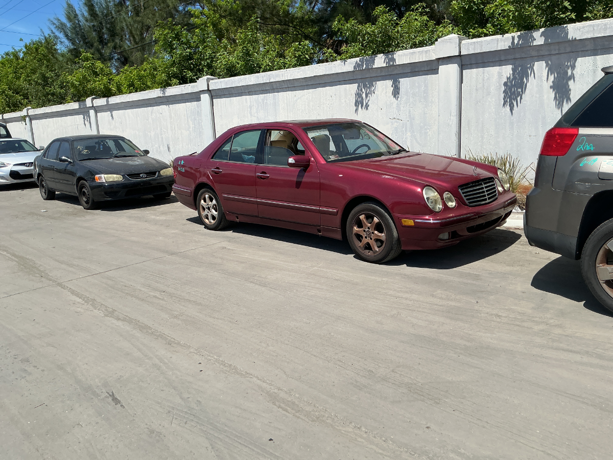 Photo of 2002 Mercedes-Benz E-Class