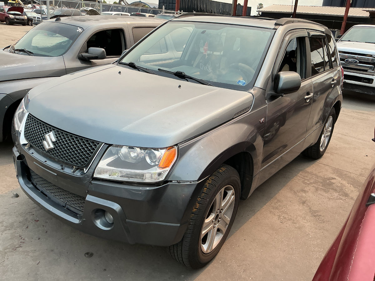 Photo of 2006 Suzuki Grand Vitara