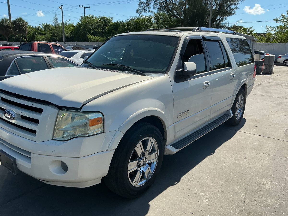 Photo of 2007 Ford Expedition El