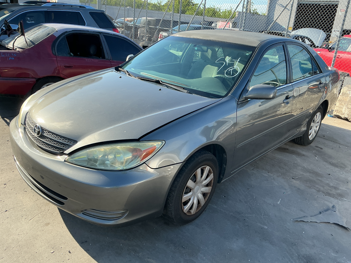 Photo of 2003 Toyota Camry
