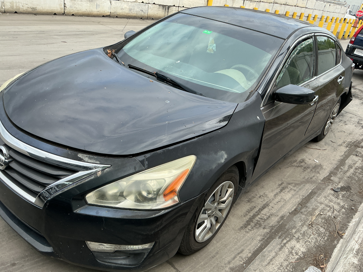 Photo of 2015 Nissan Altima