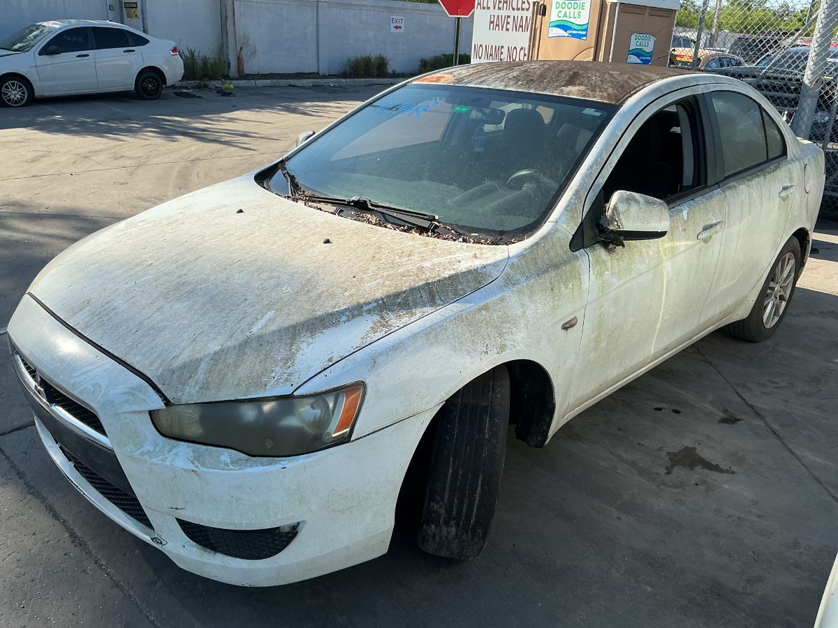 Photo of 2014 Mitsubishi Lancer