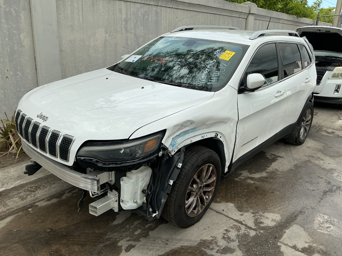 Photo of 2019 Jeep Cherokee